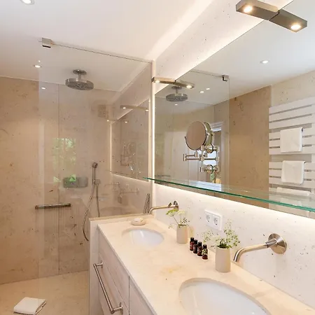 Lueuevwai 3 Nyaraló Keitum